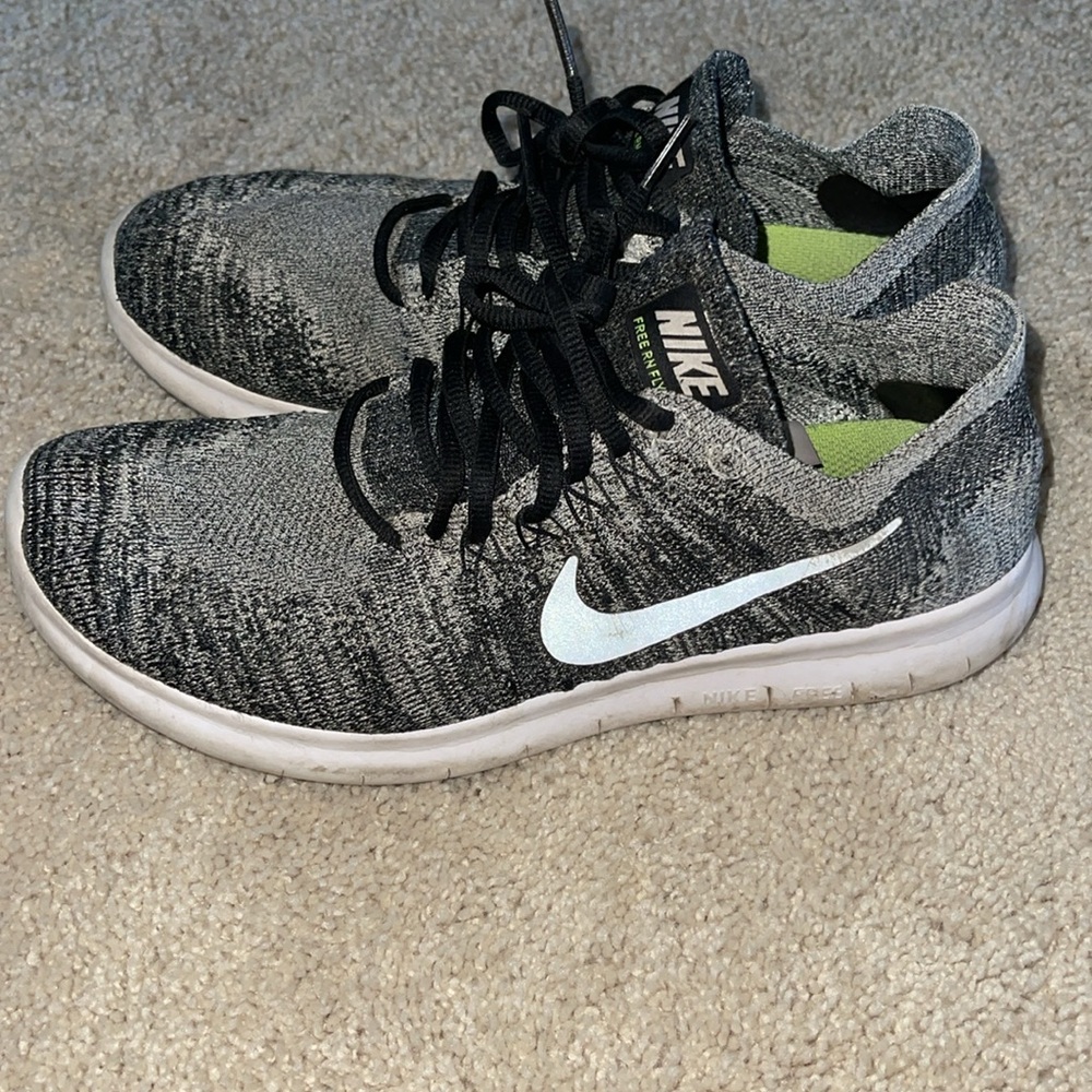 Nike Free Rn Flyknit - Picture 3 of 7